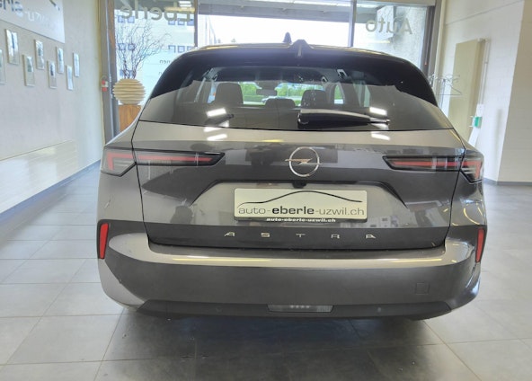 Vehicle image 14 Vehicle image 14