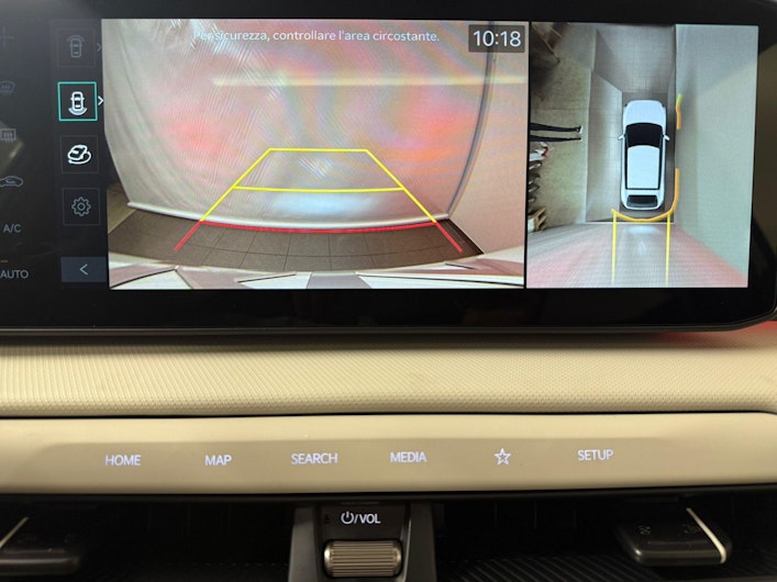 Vehicle image KIA EV4