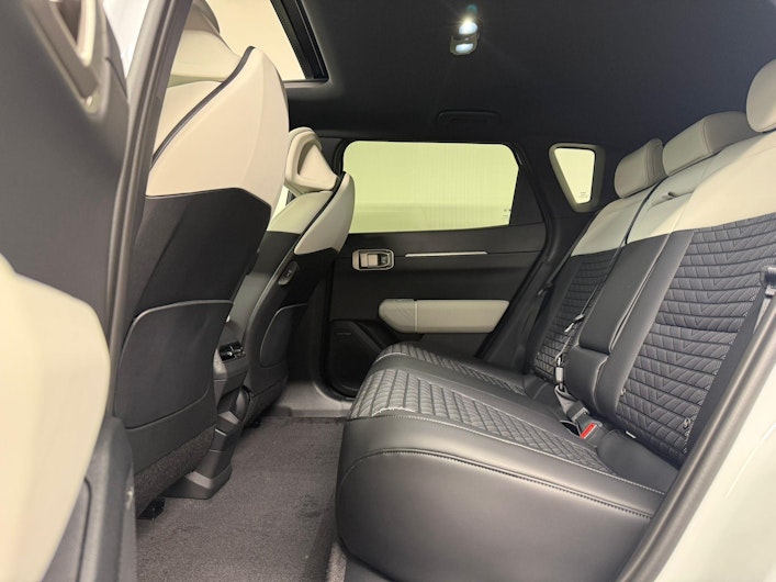 Vehicle image KIA EV4