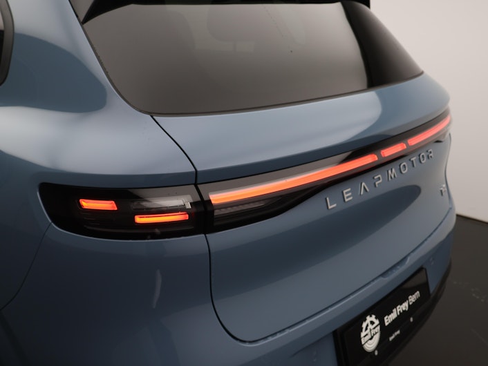 Vehicle image LEAPMOTOR B10