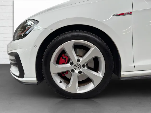VW Golf VII 2.0 TSI 230 GTI DSG