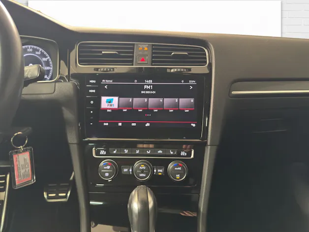 VW Golf VII 2.0 TSI 230 GTI DSG