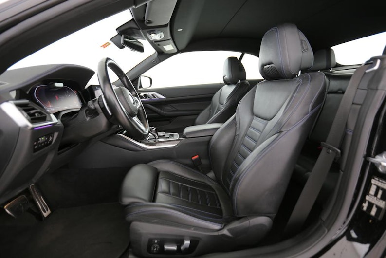 Vehicle image BMW 4 SERIES