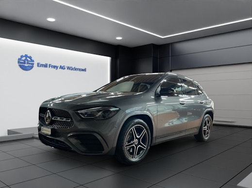 MERCEDES-BENZ GLA 200 Night Star AMG Line 0 MERCEDES-BENZ GLA 200 Night Star AMG Line 0