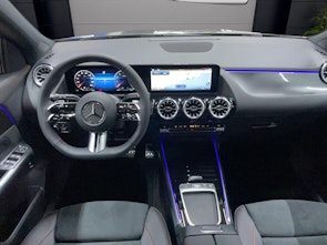 Vehicle image MERCEDES-BENZ GLA 200 Night Star AMG Line