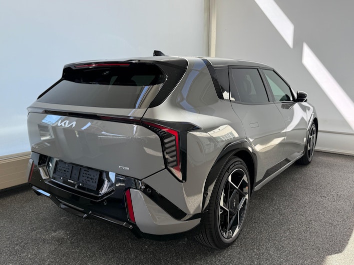 Vehicle image KIA EV4