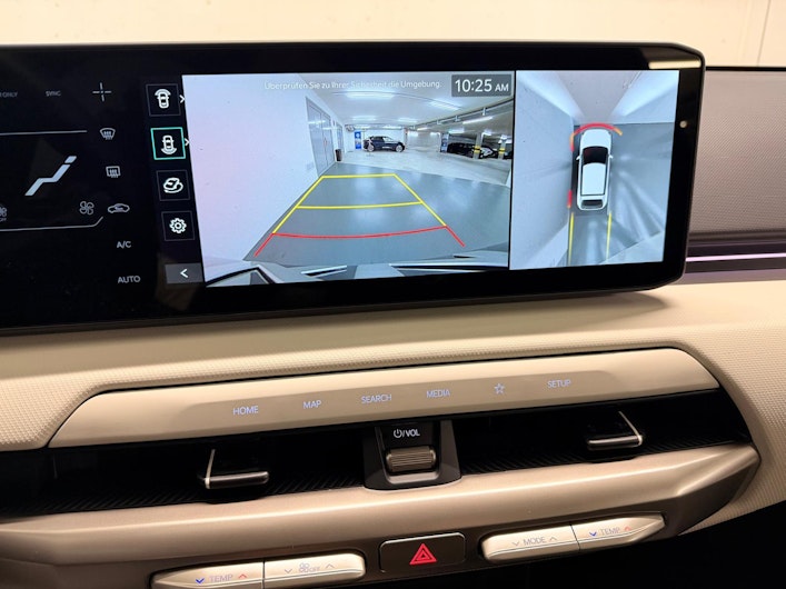 Vehicle image KIA EV4