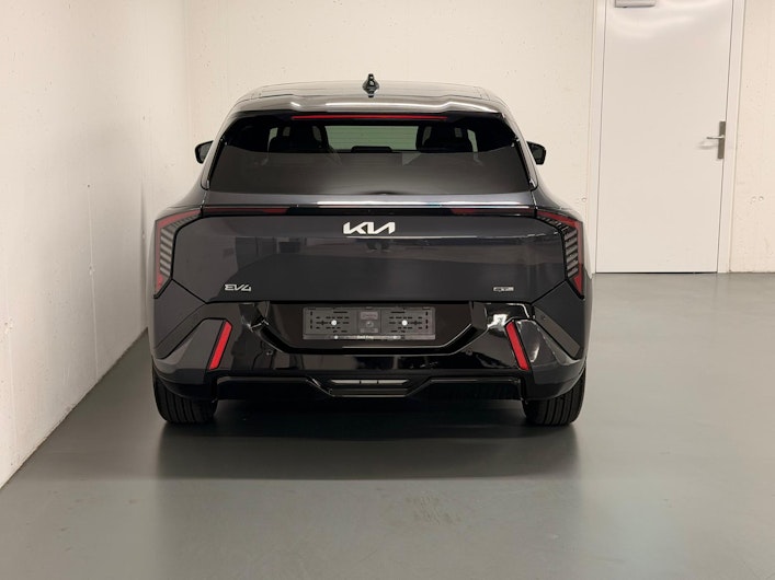Vehicle image KIA EV4