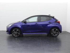 Vehicle image TOYOTA Yaris 1.5 VVT-i HSD Premium