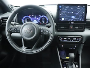 Vehicle image TOYOTA Yaris 1.5 VVT-i HSD Premium