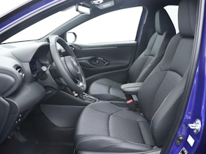 Vehicle image TOYOTA Yaris 1.5 VVT-i HSD Premium