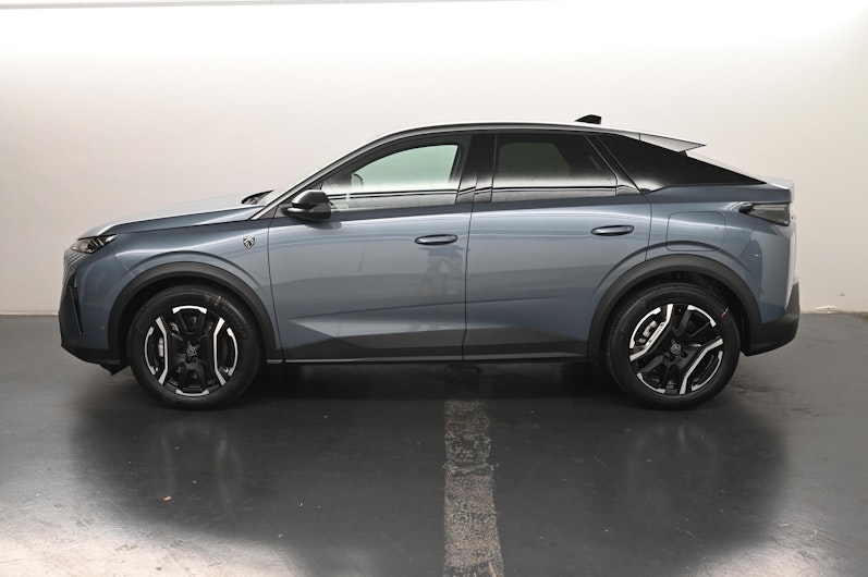 image du véhicule PEUGEOT 3008