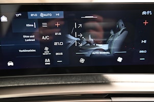 image du véhicule PEUGEOT 3008 1.6 Plug-in Hybrid GT