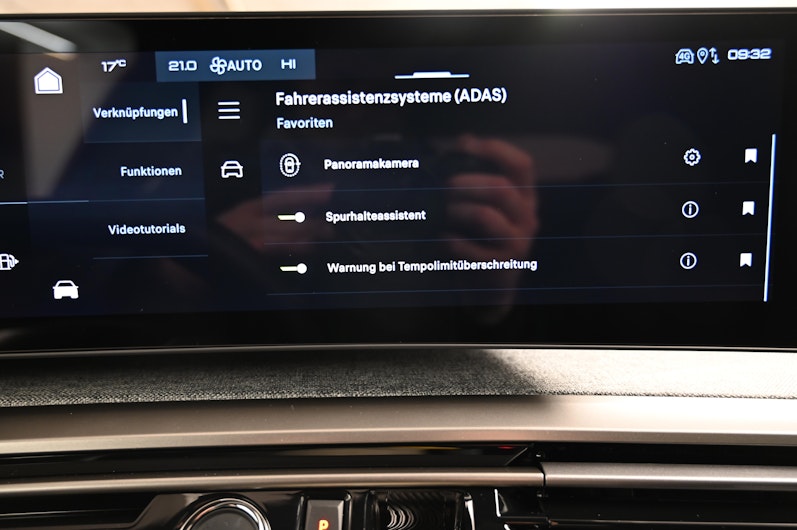 image du véhicule PEUGEOT 3008