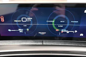 Peugeot 3008 1.6 Plug-in Hybrid GT