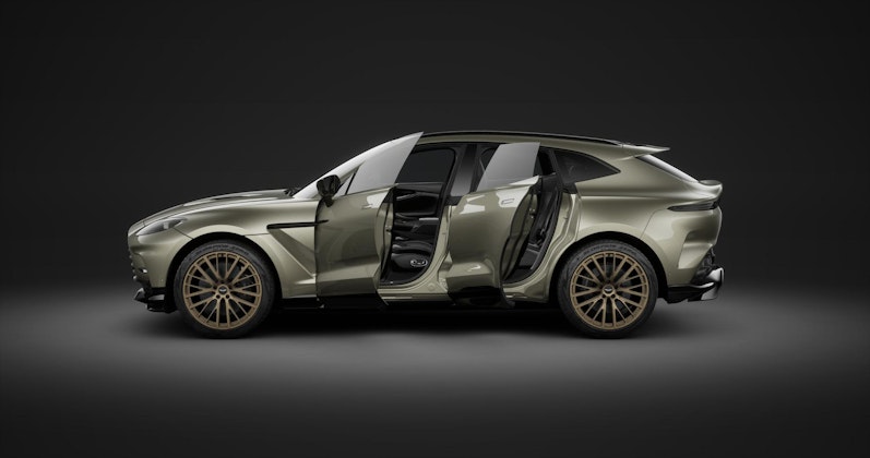 Vehicle image ASTON MARTIN DBX