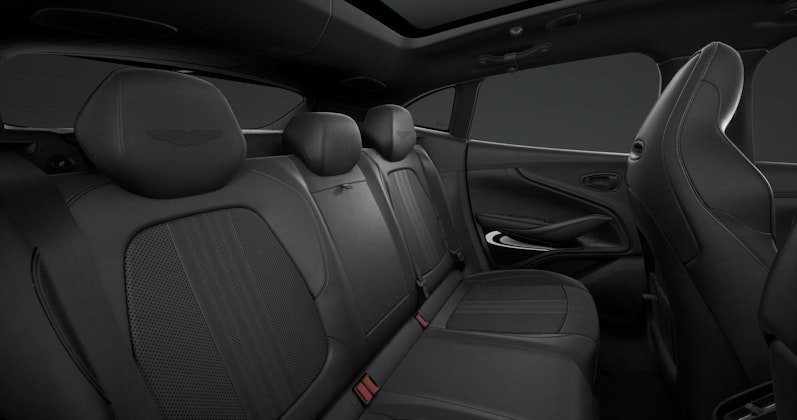 Vehicle image ASTON MARTIN DBX