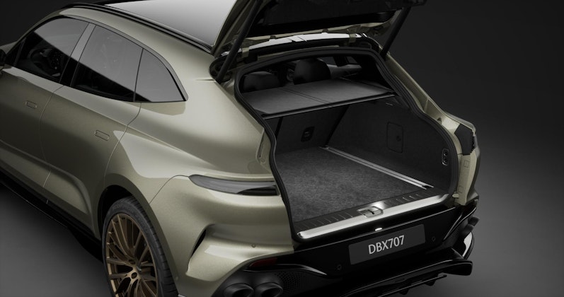 Vehicle image ASTON MARTIN DBX