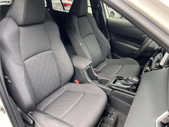 Vehicle image 14 Vehicle image 14