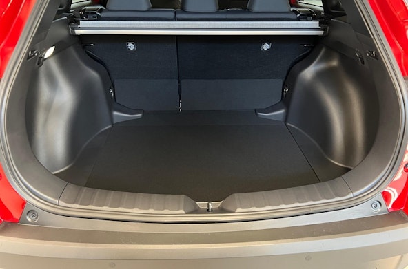 Vehicle image 14