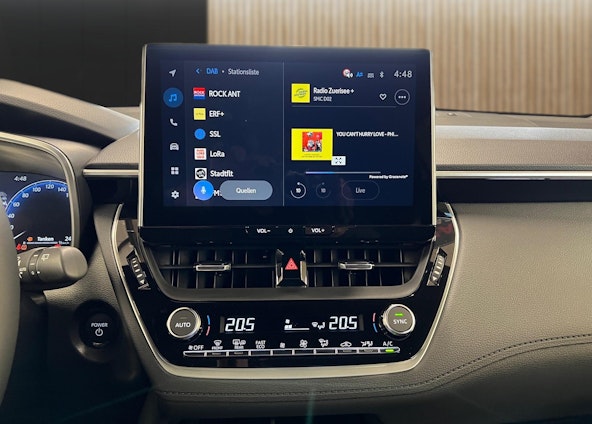 Vehicle image 12 Vehicle image 12