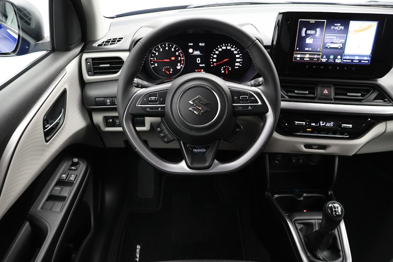 Vehicle image SUZUKI SWIFT