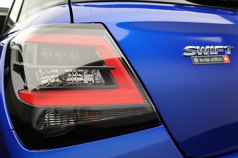 Vehicle image SUZUKI SWIFT