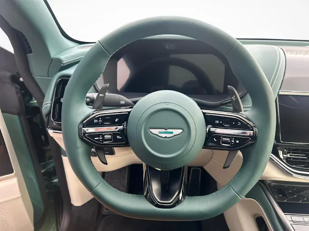 Aston Martin DBX 707 4.0 V8 Bi-Turbo