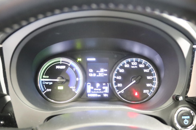 Vehicle image MITSUBISHI OUTLANDER