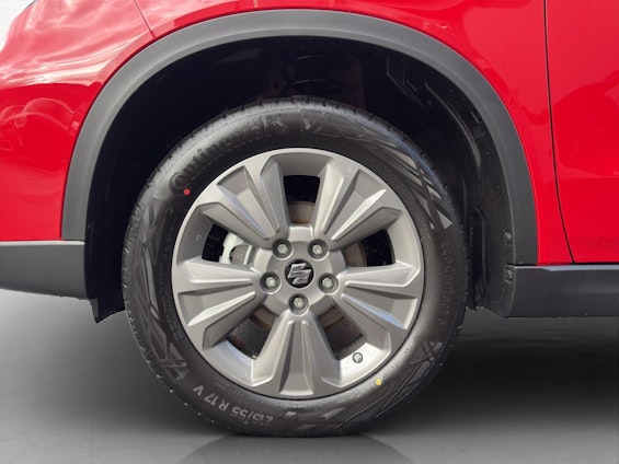 Vehicle image 8 Vehicle image 8