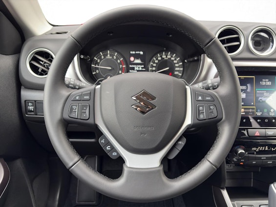 Vehicle image 10 Vehicle image 10