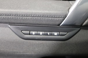 Vehicle image LAND ROVER Discovery Sport 2.0 SD4 200