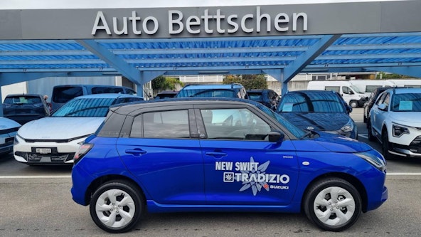 Vehicle image 3 Vehicle image 3