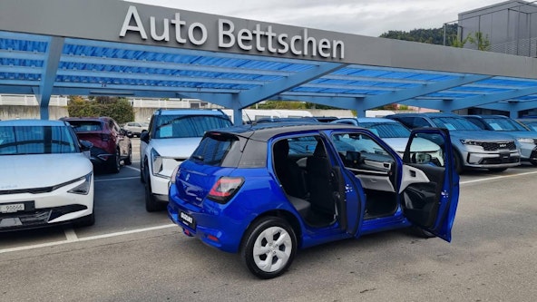 Vehicle image 6 Vehicle image 6