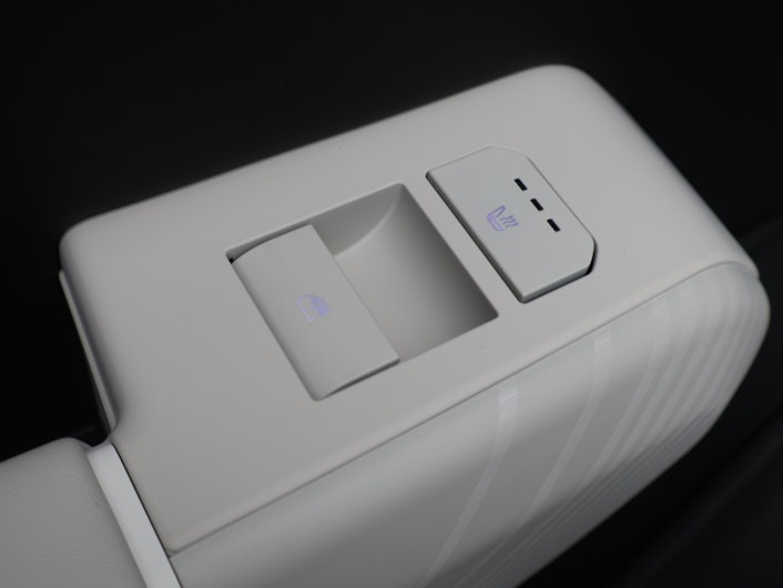 Vehicle image KIA EV4