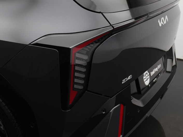 Vehicle image KIA EV4