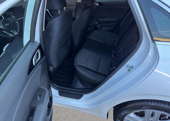 Vehicle image 10 Vehicle image 10