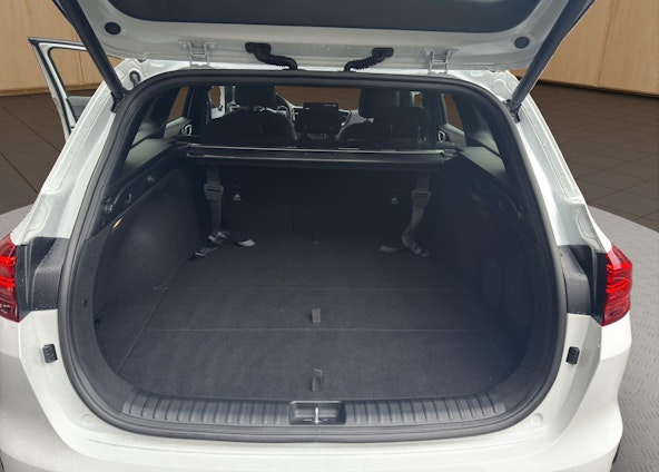 Vehicle image 13 Vehicle image 13