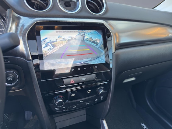 Vehicle image 13 Vehicle image 13