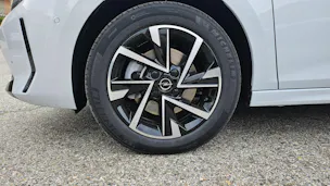 Opel Corsa 1.2 T Hybrid GS