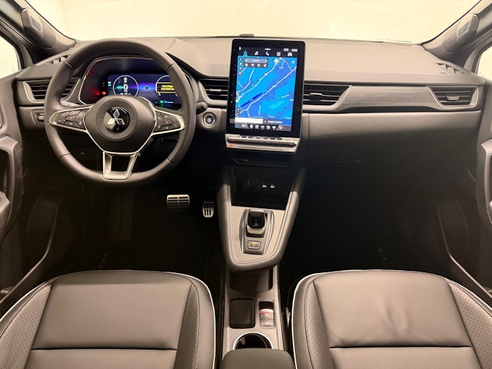 Vehicle image MITSUBISHI GRANDIS