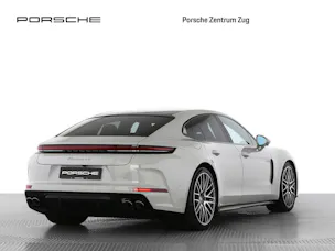 Porsche Panamera 4 E-Hybrid