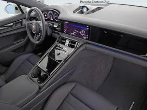 Porsche Panamera 4 E-Hybrid