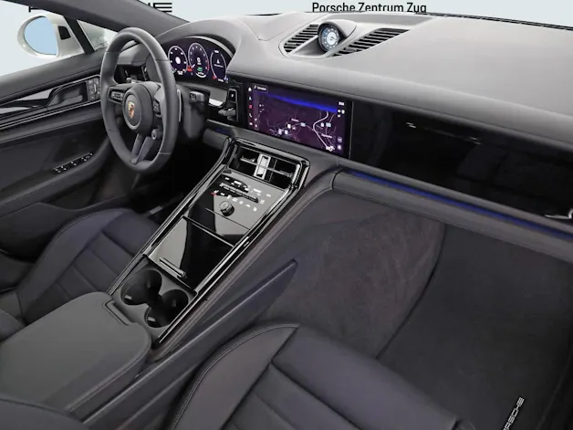 Porsche Panamera 4 E-Hybrid