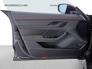 Porsche Taycan GTS Sport Turismo