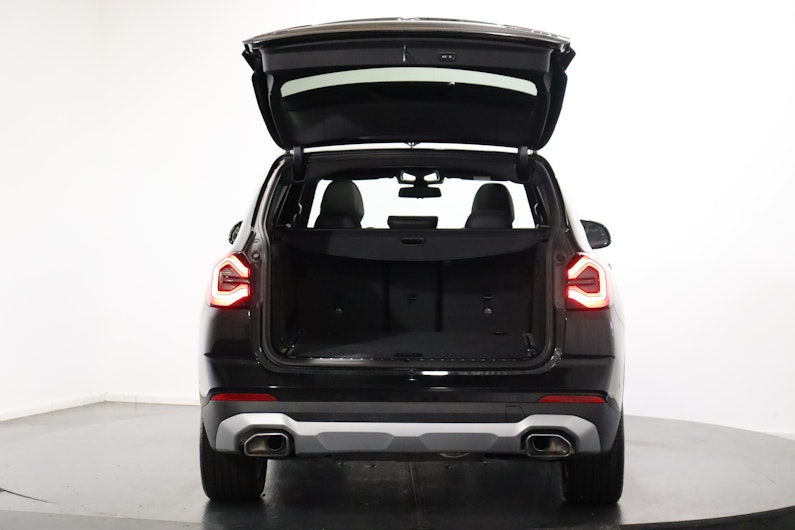 Vehicle image BMW X3