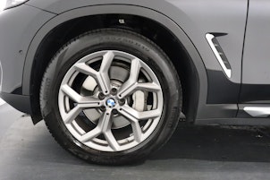 Vehicle image BMW X3 30d xDrive