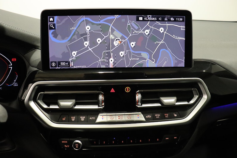 Vehicle image BMW X3