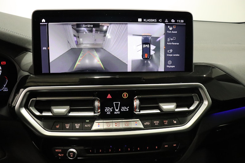 Vehicle image BMW X3