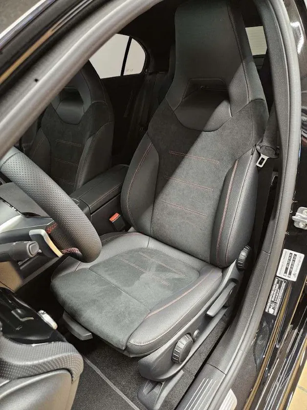 Mercedes-Benz A 250 e AMG Line EQ Star